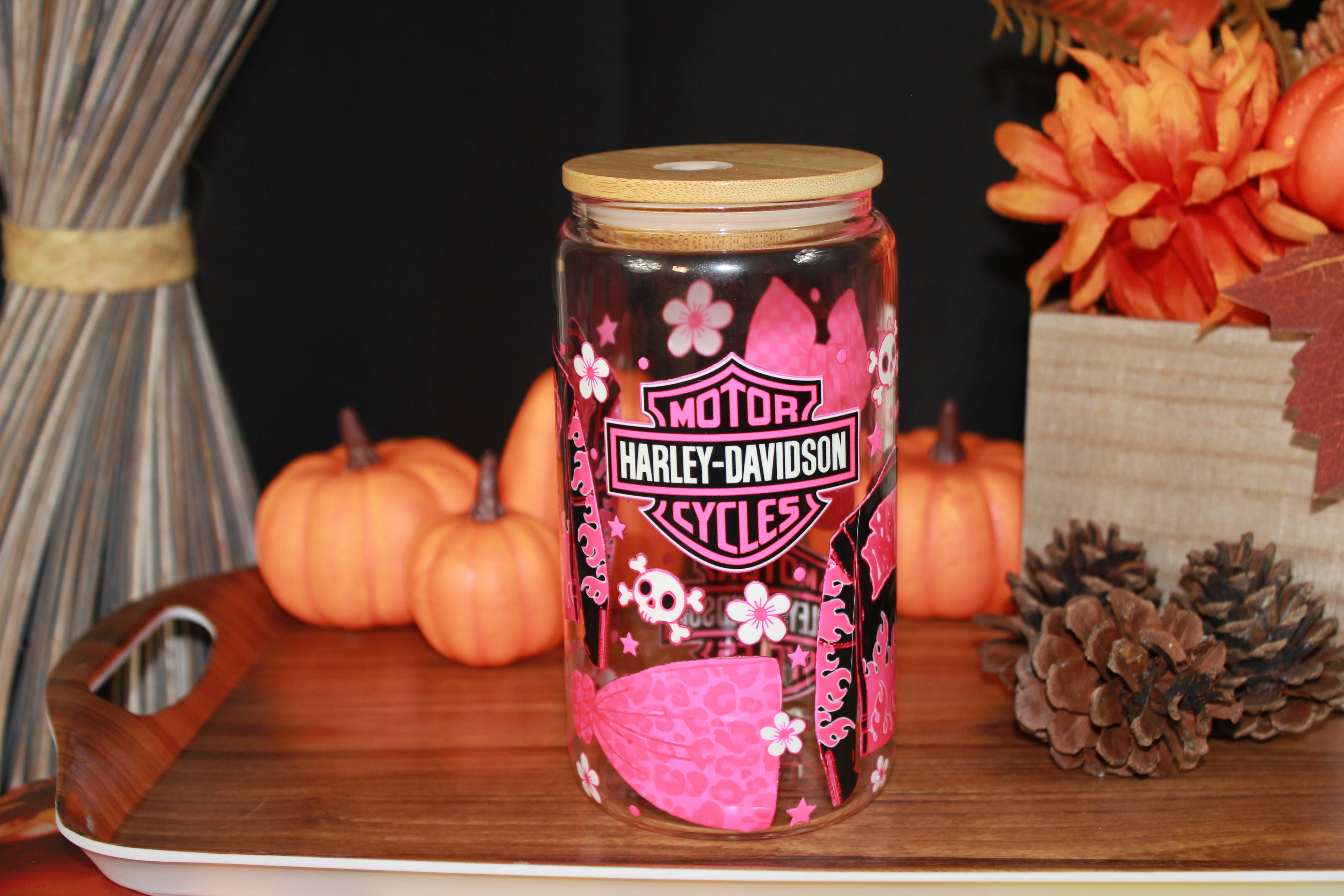 Verre Harley-Davidson 16oz en verre borosilicate avec couvercle bambou & paille réutilisable 🌿 Unique, durable & cadeau parfait.